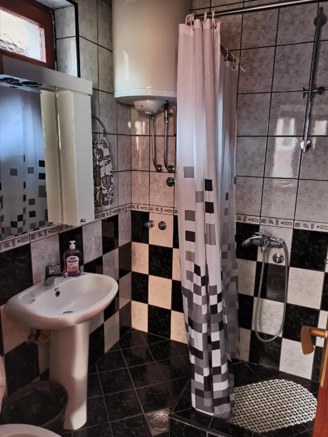 Apartman Ristic Niska Banja Luaran gambar